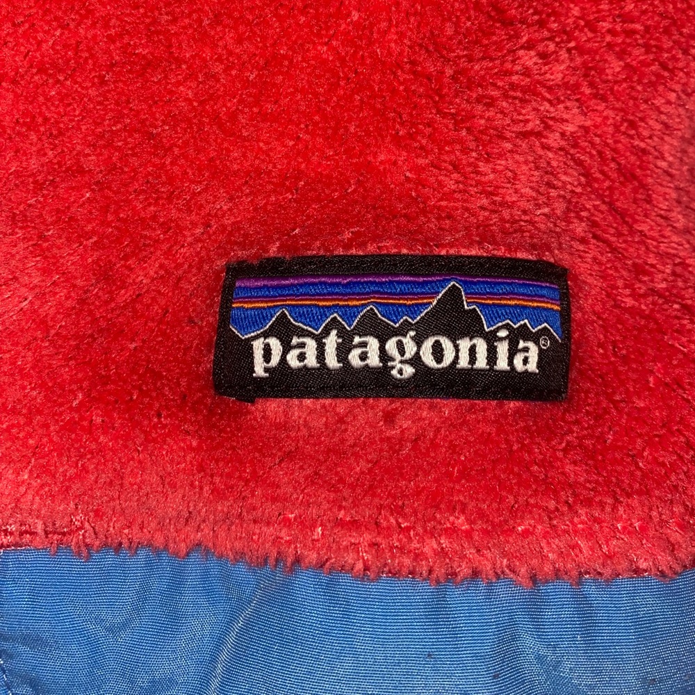 Patagonia Re-Tool Snap Fleece Pullover Raspberry/Aqua - Picture 3 of 4